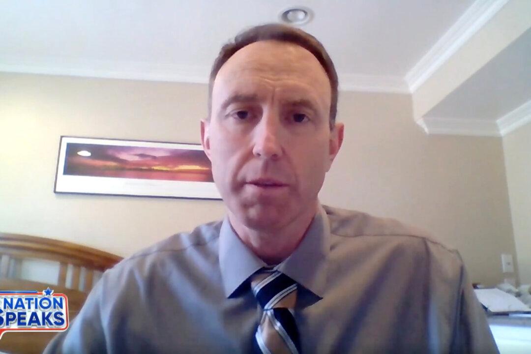 California’s Vaccine Mandates Are ‘Medical Tyranny,’ Says UCLA Doctor