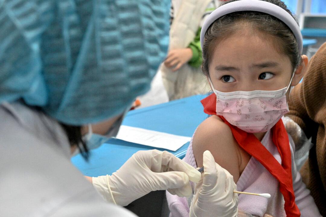 Chinese Authorities Intercept Vaccine Injury Victims During Beijing’s Two Sessions