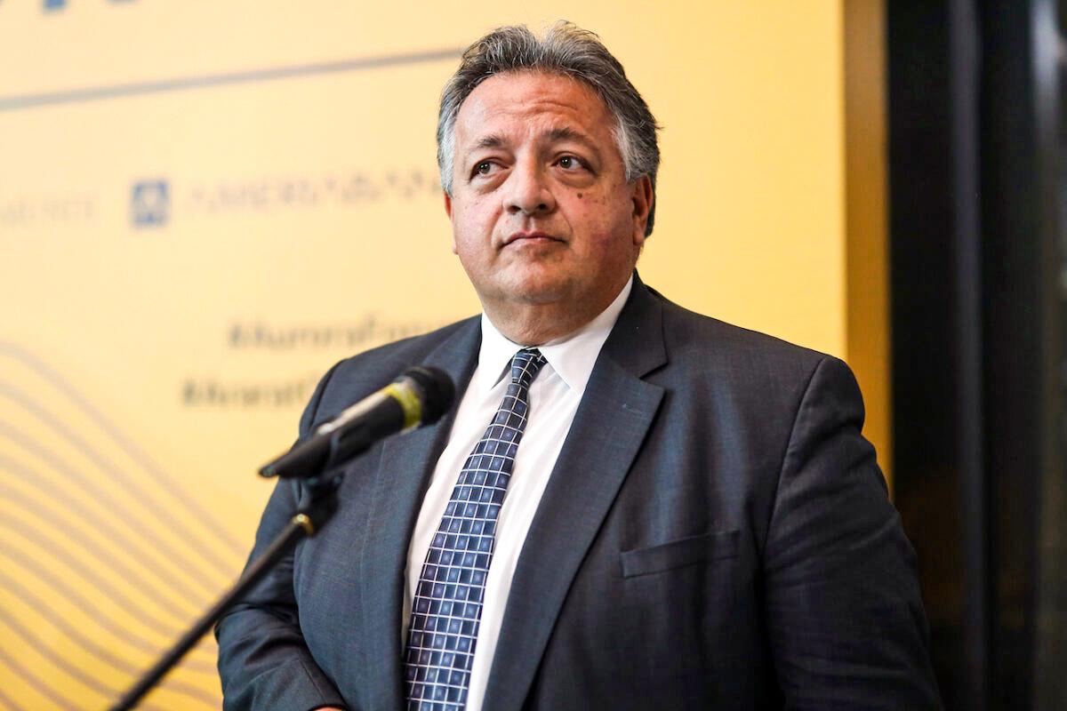 Moderna Chairman Says COVID-19 Booster Could Be Yearly