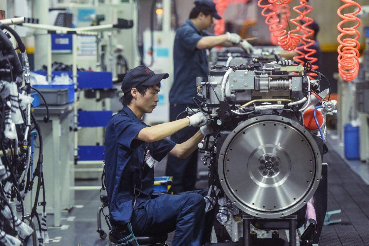 Economist Explains Why China’s Economic Figures Can’t Be Trusted