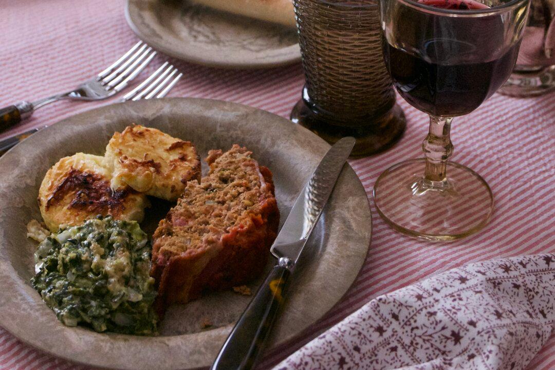 Easy Entertaining: Comfort Food for a Cozy Fall Dinner
