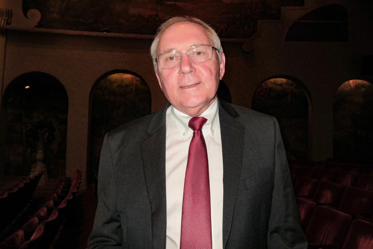 Retired Chief Operating Officer Saw ‘Universal Divinity’ in Shen Yun