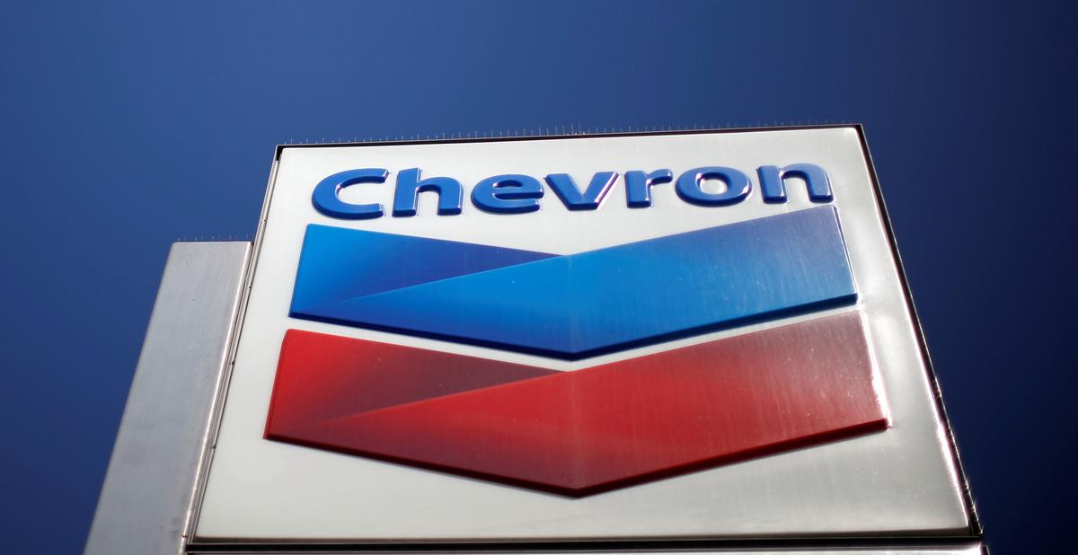 Chevron Tops Estimates With 1st Quarter Profit Gain Despite Slide in Oil Prices