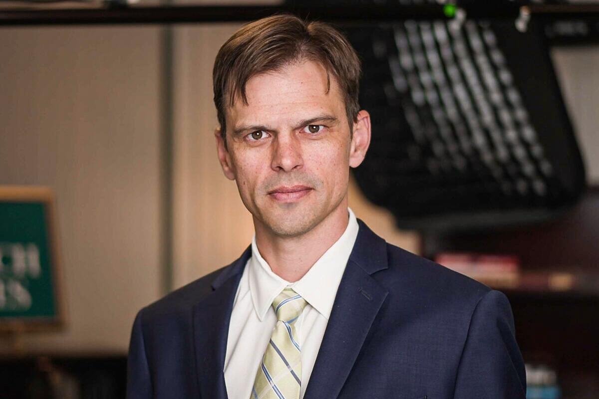 Vaccine Mandates May Pave Way to Other Coercive Social Policies: Dr. Aaron Kheriaty