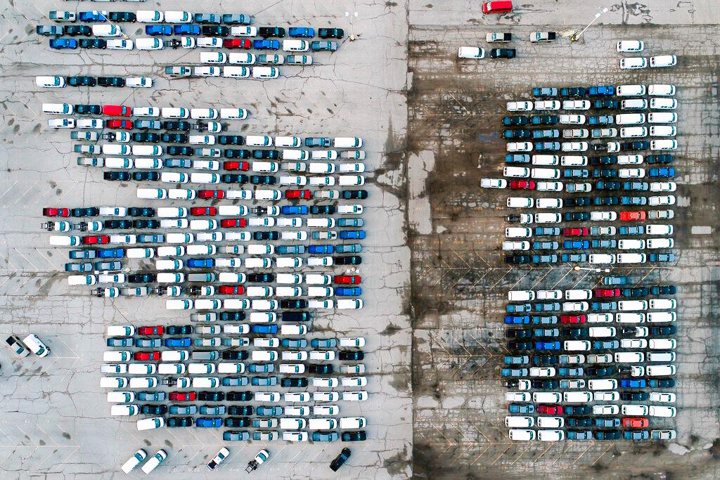 Detroit’s Auto Production Slump Biggest Soft Spot in Weak GDP Number