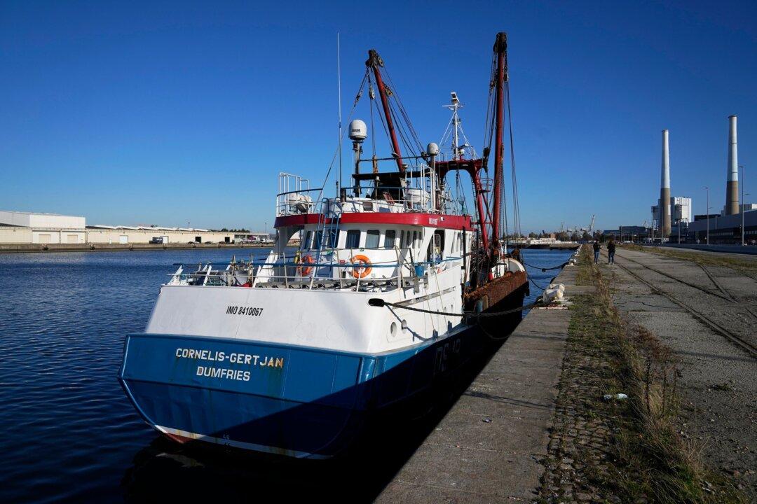 UK Summons French Ambassador Over Fishing Rights Tussle