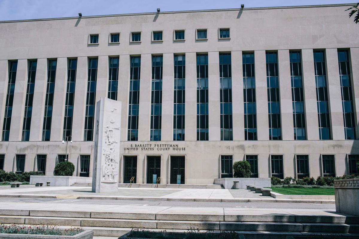 Judge Open to Compelling Fusion GPS Tech Expert to Testify in Clinton Attorney’s Trial