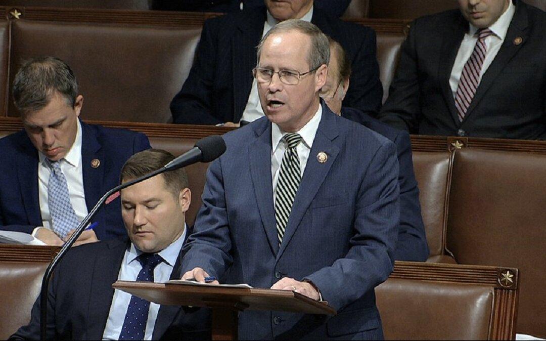 Congressional Physician Caucus Calls on FDA Advisor to Retract ‘Harmful’ Comments About Vaccinations for Children