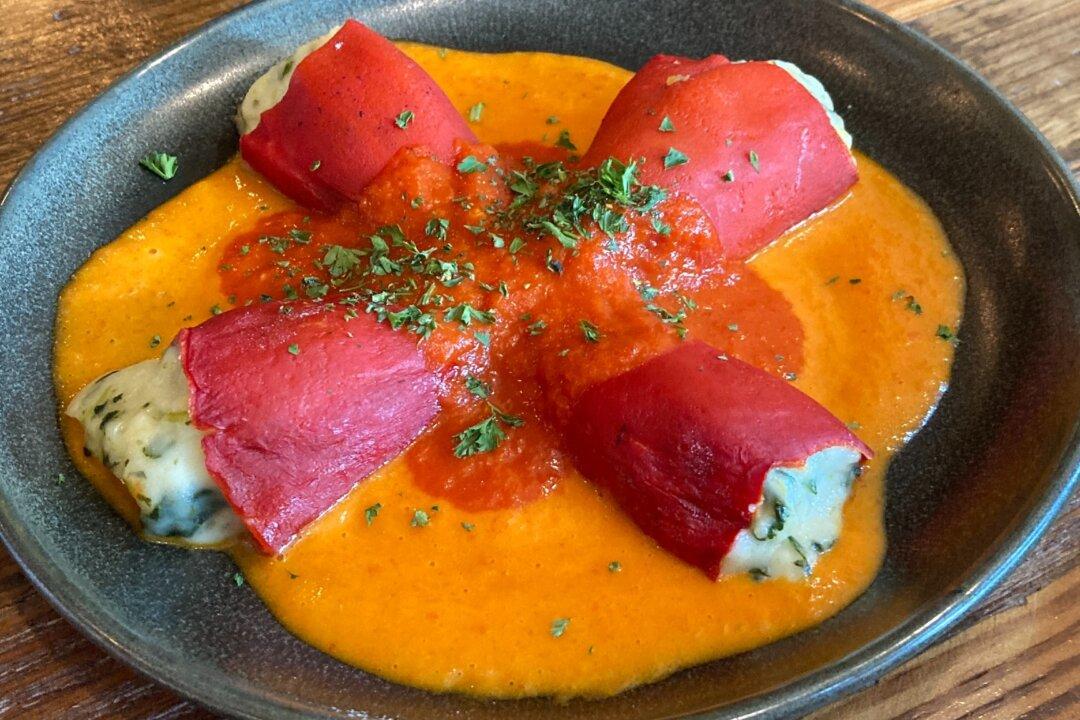 Ansots Spinach Béchamel-Stuffed Piquillo Peppers