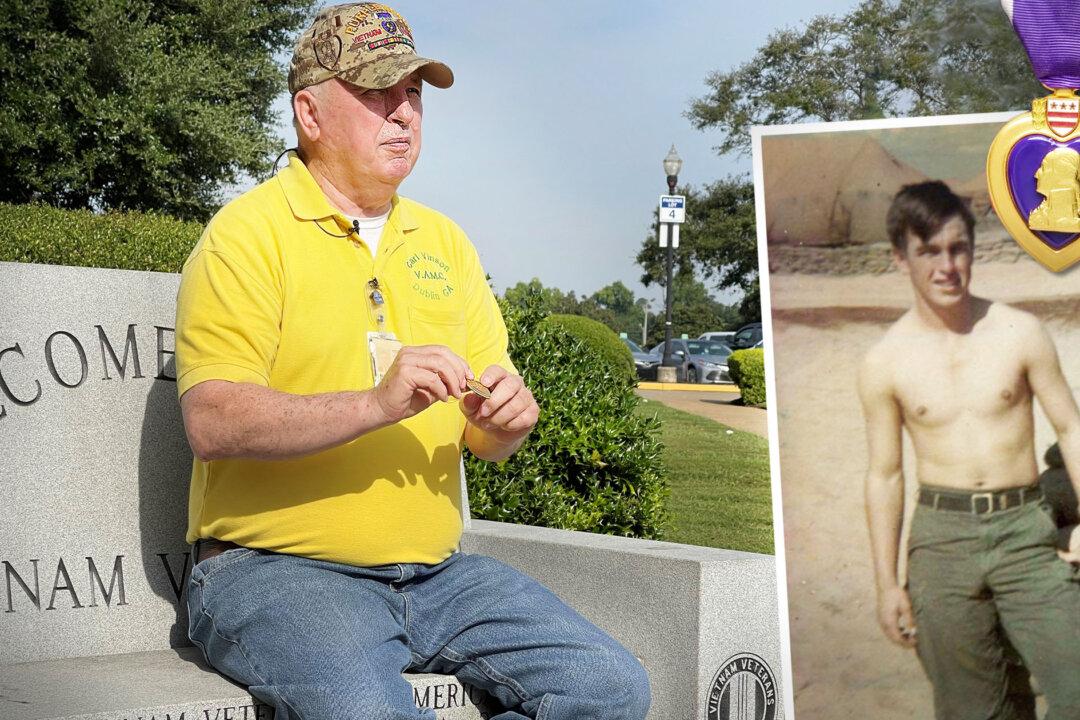 Vietnam Vet Loses Purple Heart Medal—Until Good Samaritan Finds It 38 Years Later, Tracks Him Down