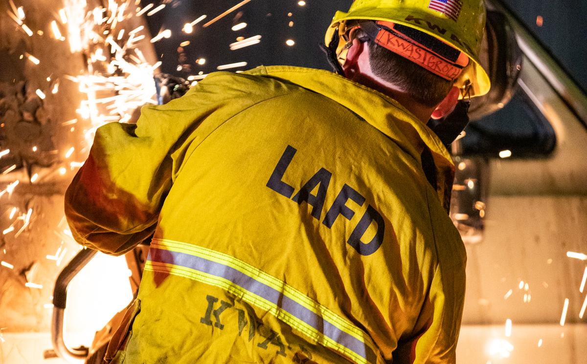 4 Killed in Fiery Crash in South Los Angeles