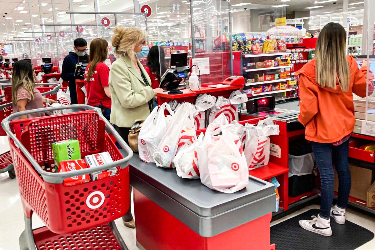 Inflation Lifting Corporate Profits, Eating Away Wage Gains