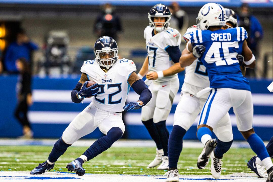 Titans RB Derrick Henry out Indefinitely, Foot Surgery Tuesday