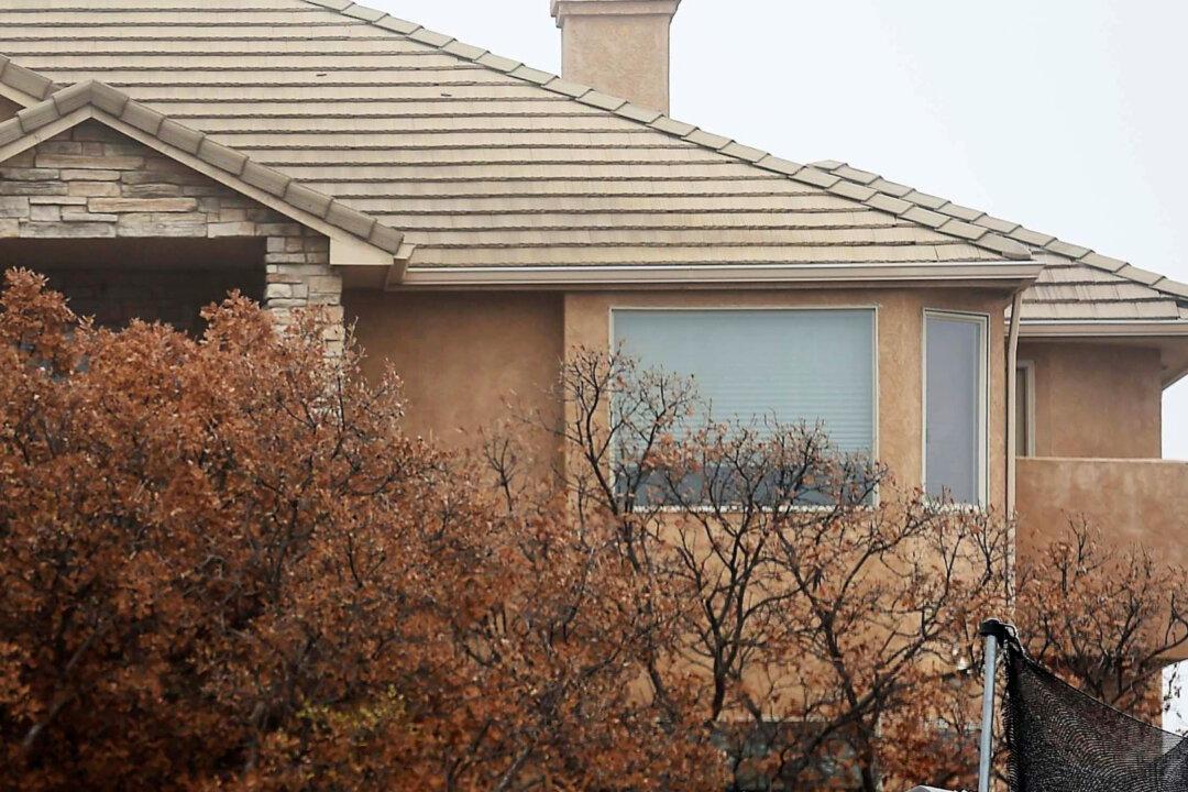 Sheriff: Colorado Parents, 2 Children Dead in Murder–Suicide
