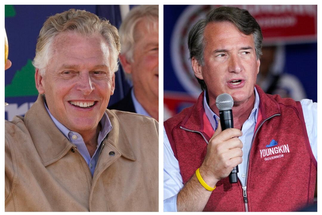 Clinton Adviser Blames ‘Stupid Wokeness’ for Democratic Losses on Tuesday