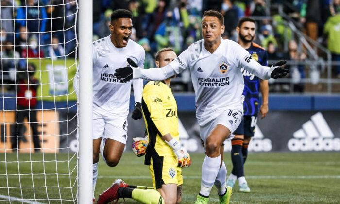 Draw With Galaxy Lifts Sounders Into First Place in West