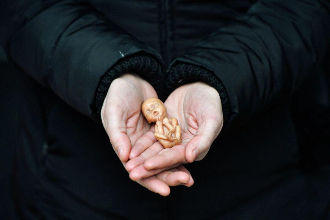Lawmakers Propose Bill to Ban All Abortions in Ohio, Going Beyond Texas Law