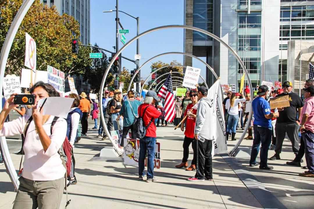 People Hold Protest in San Jose Against Vaccine Mandates as Part of Worldwide Walkout