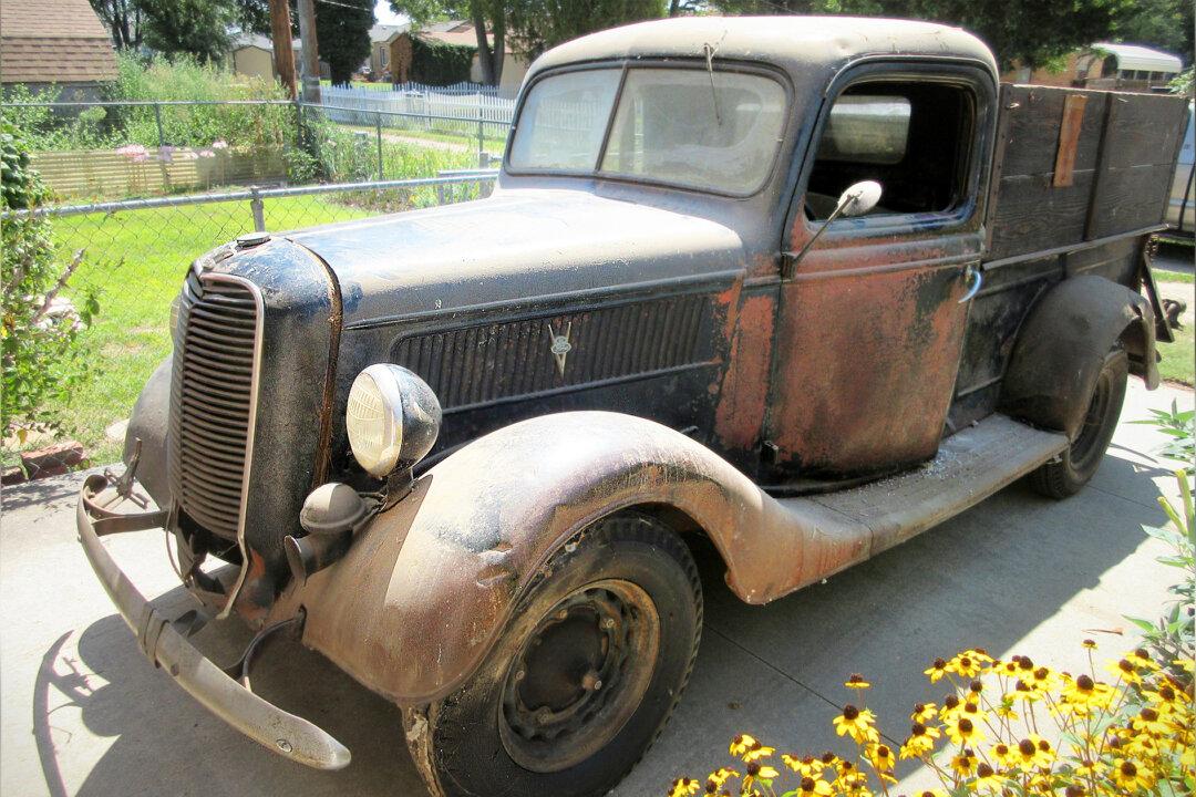 84-Year-Old Kansas Woman Sells Her 1937 Ford Older Than Her, Whose Family Originally Bought It