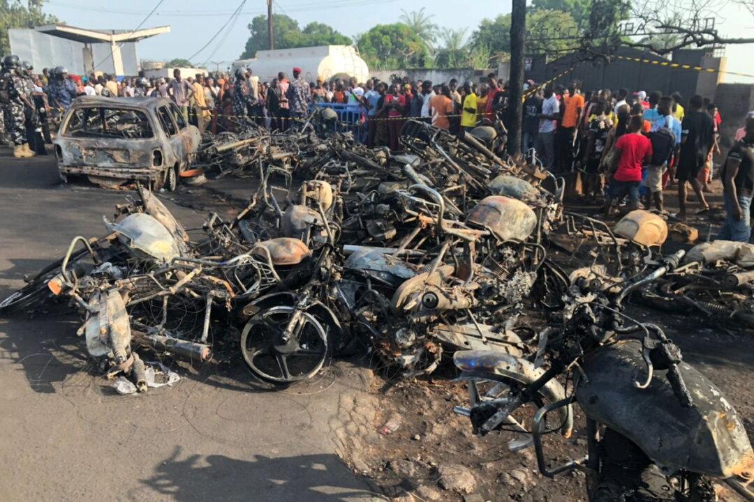 99 Killed in Fuel Tanker Blast in Sierra Leone Capital