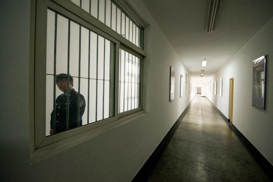 Former High-Ranking Public Security Minister Arrested in China Ahead of Major Party Meeting