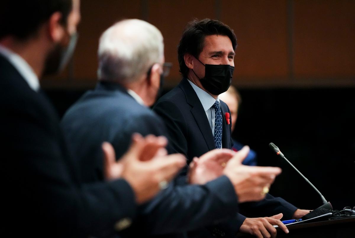 Trudeau, O'Toole Trade Barbs on COVID-19 Vaccination