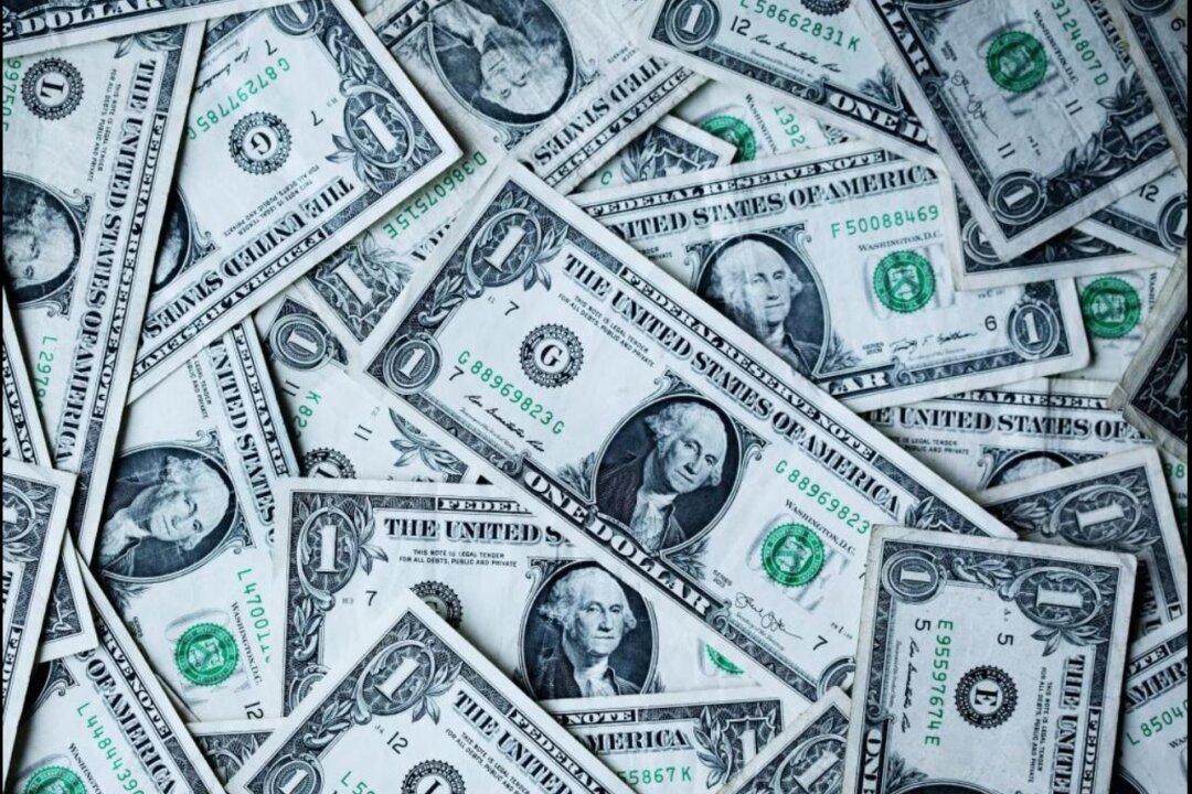 Google Parent Alphabet Crosses $2T Mark, Sharing Podium With Apple, Microsoft