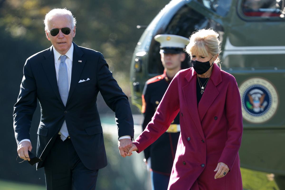 White House Says DOJ to Determine How Much Illegal Immigrants Will Be Paid as GOP Fights Proposal