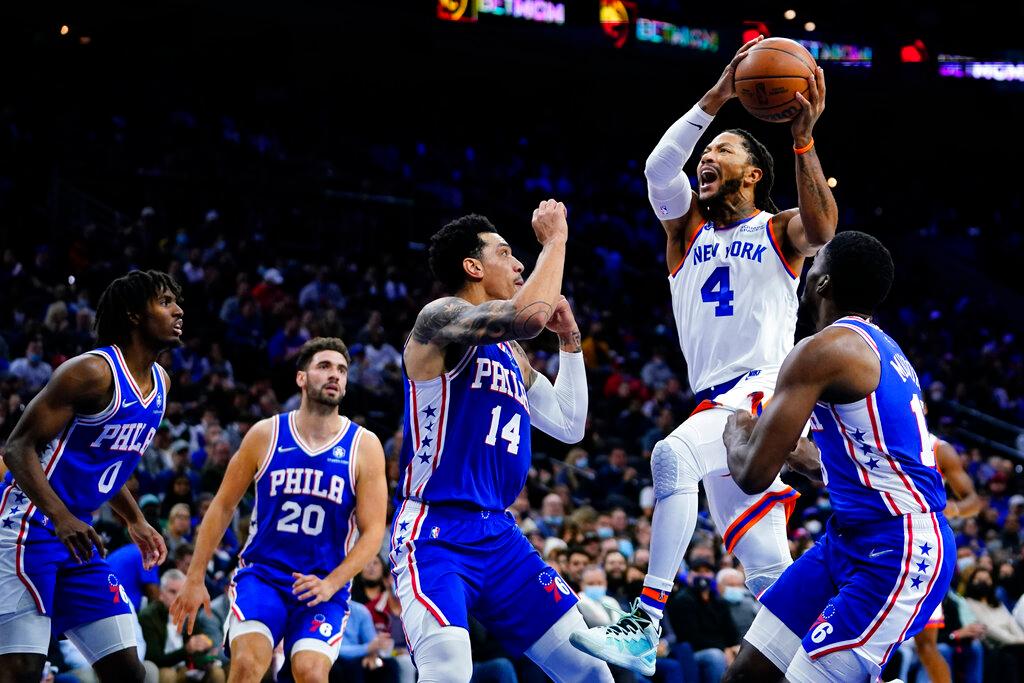 Randle Leads Knicks Past Short-Handed 76ers, 103–96