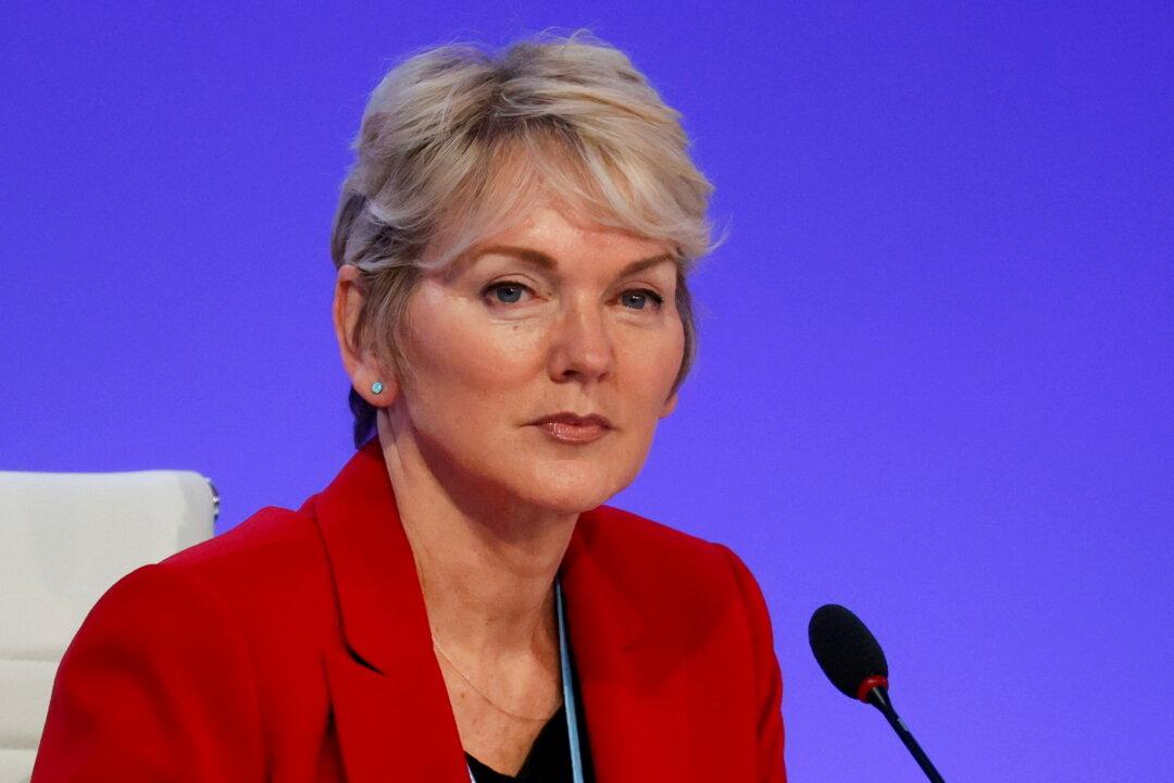 US Energy Dept to Hire 1,000 Workers in Infrastructure Boost, Officials Say