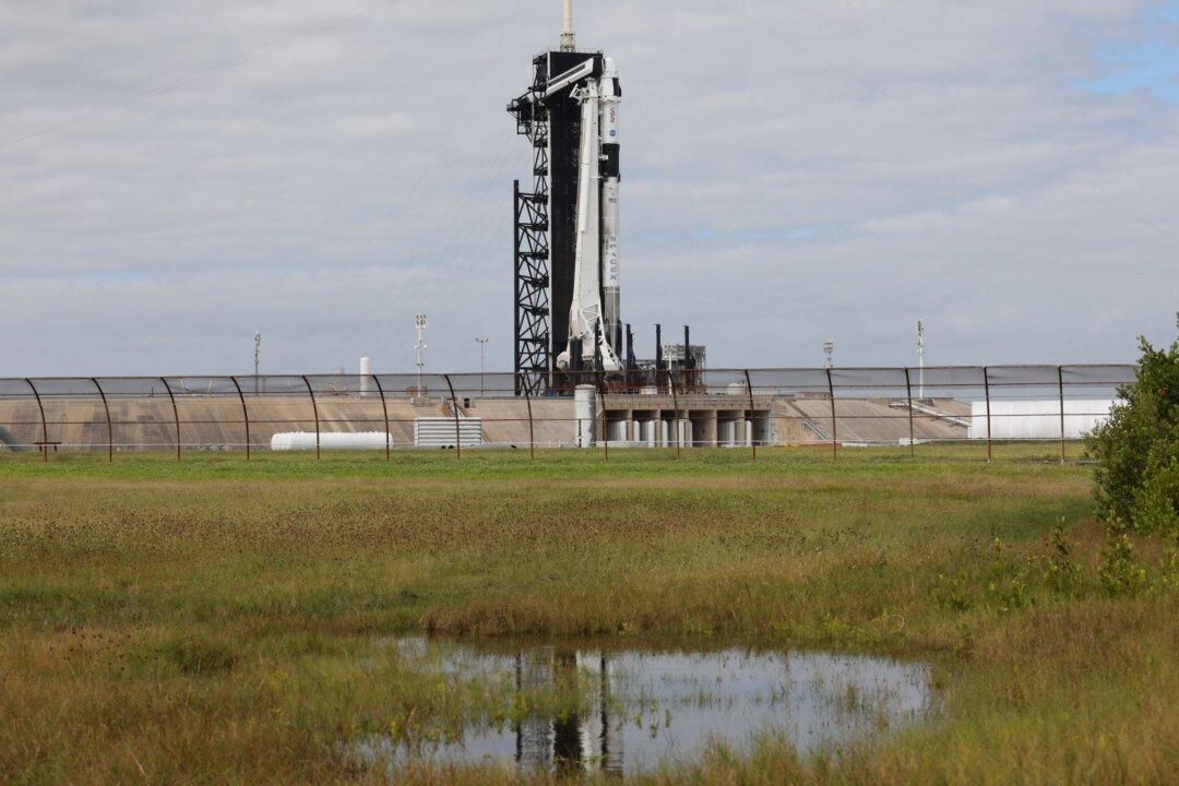 NASA, SpaceX Set to Launch Space Station’s Next Crew to Orbit