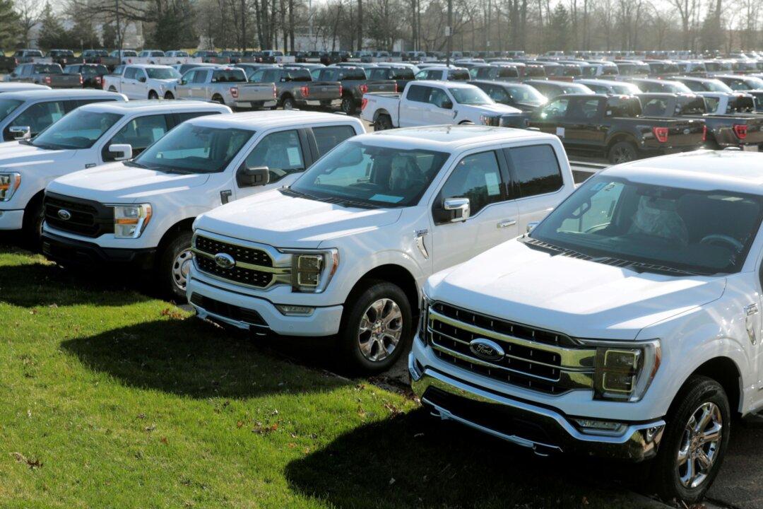 Nine Governors Press US Lawmakers to Pass Semiconductor Funding Bill