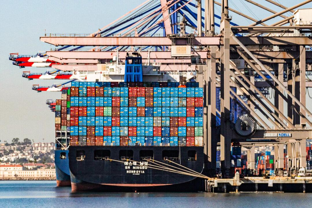 LA Ports Break Records During Supply Chain Crisis