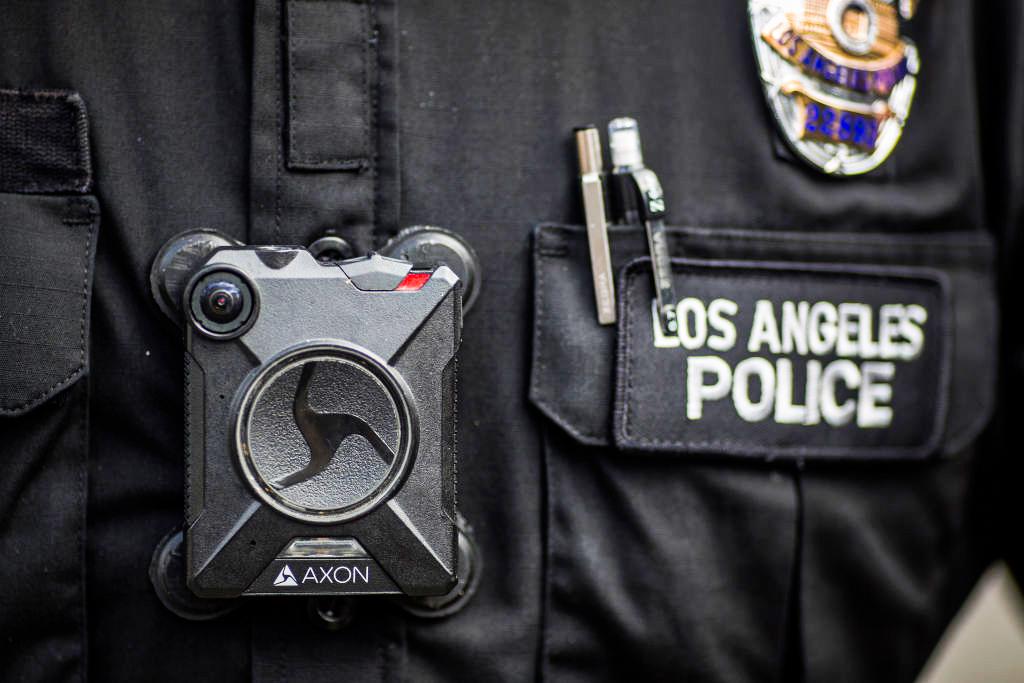 LAPD Warns of Ongoing Robbery Trend Targeting People in Affluent Areas