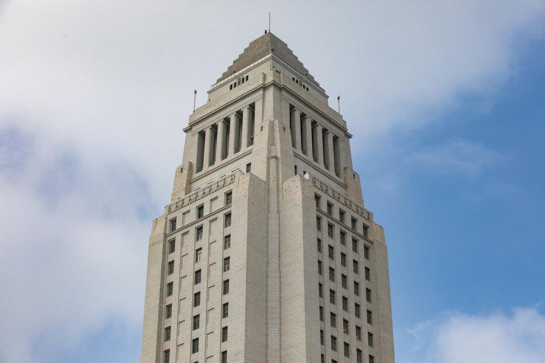 Los Angeles Declares July 1 as Tom Bradley Day in Honor of Former Mayor