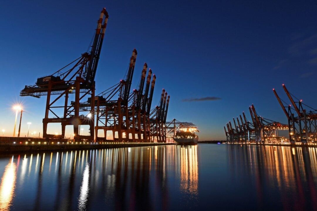 Euro Zone Inflation Decline May Be Slower: Policymakers