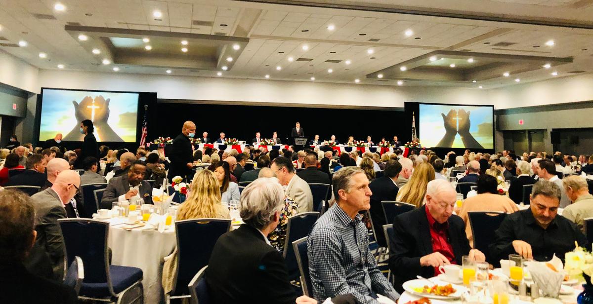 Keeping the Faith: Orange County Mayors’ Prayer Breakfast Fills Hotel Ballroom