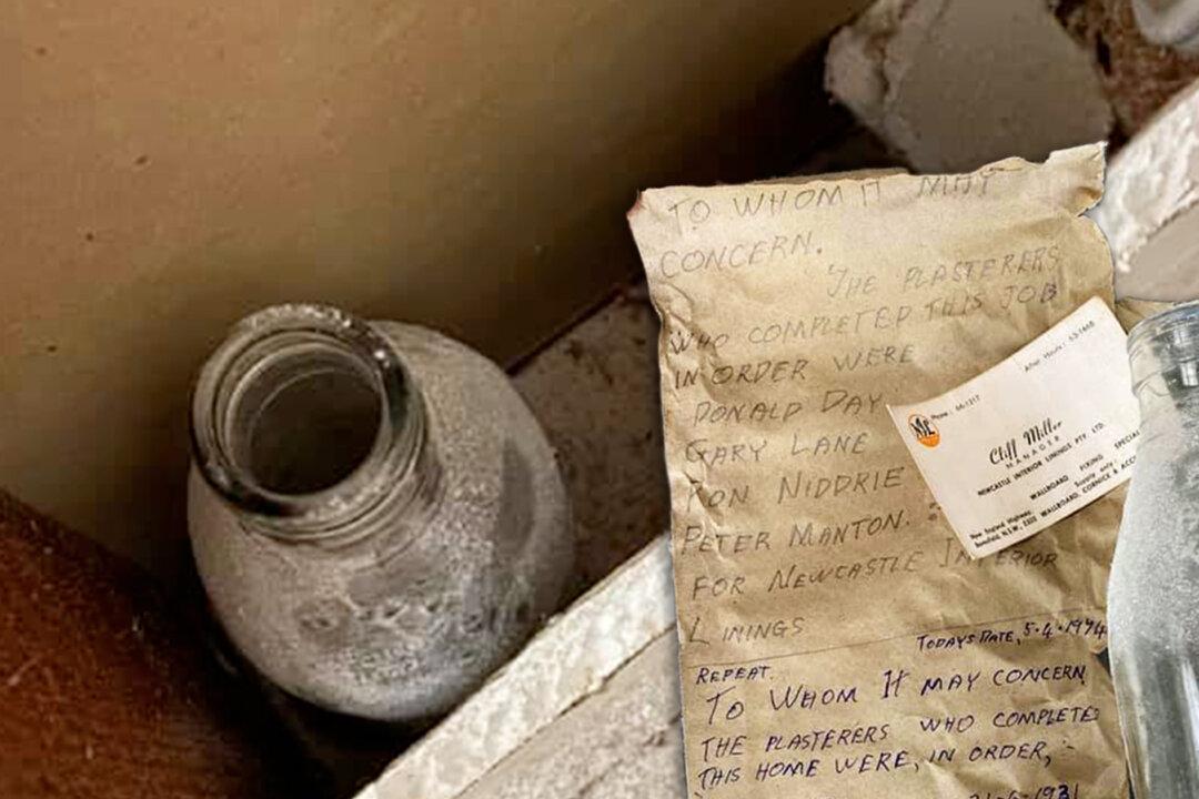 Man Finds Note in a Bottle From 1974 Inside Wall of House—Tracks Down Worker Who Wrote It 50 Years Ago