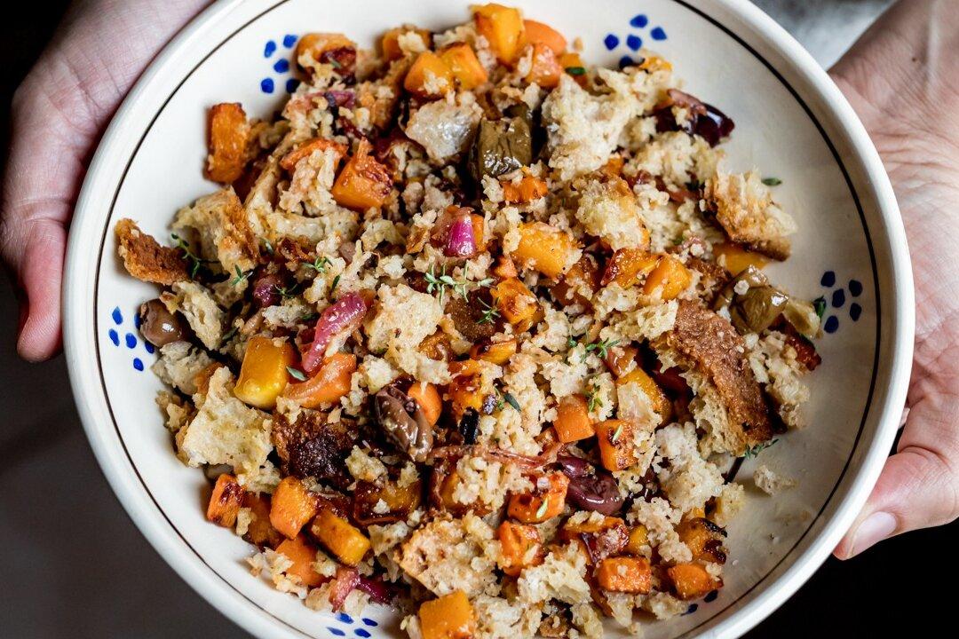 Autumn Tuscan Panzanella (Panzanella Autunnale)