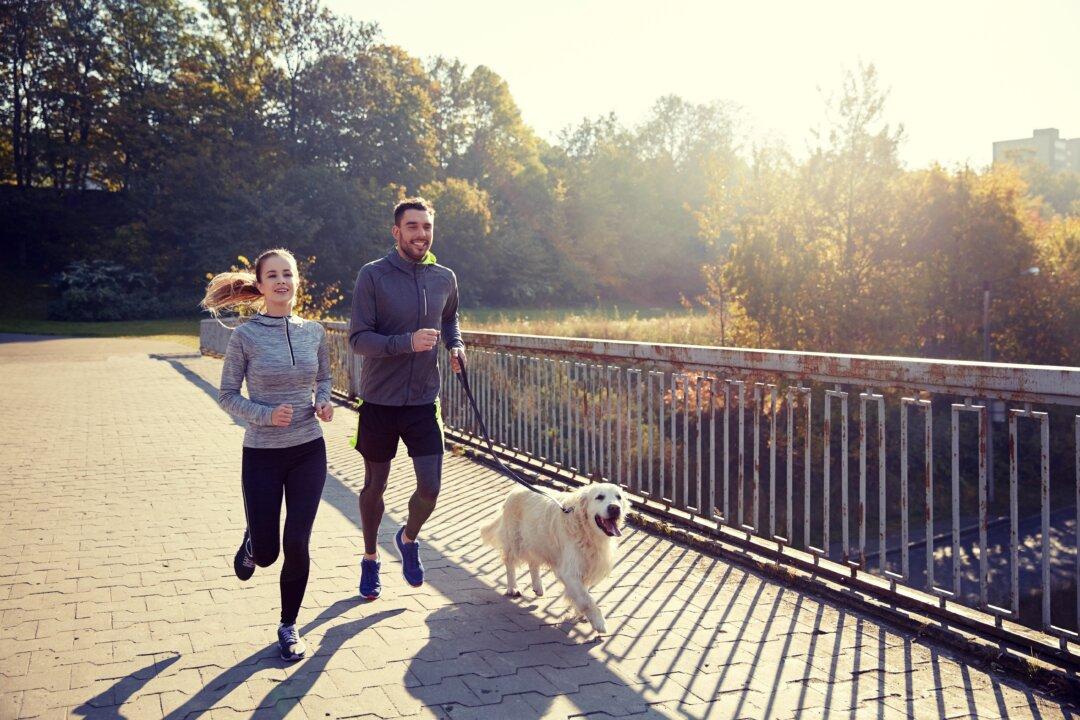 Is Exercising Outdoors Better for You?