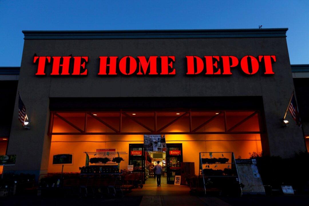 Los Angeles County Identifies 4 Suspects in Home Depot ‘Flash Mob’ Robbery