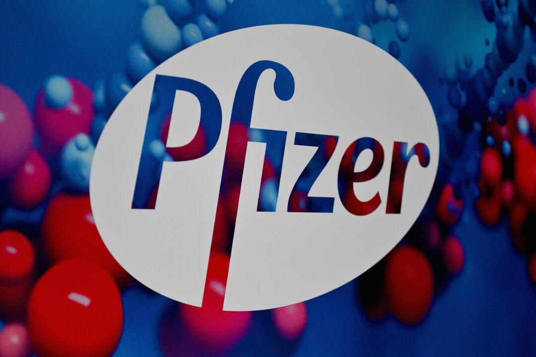Pfizer Prepares Shipments of Oral Antiviral COVID-19 Treatment Pill for Distribution Across Europe and US