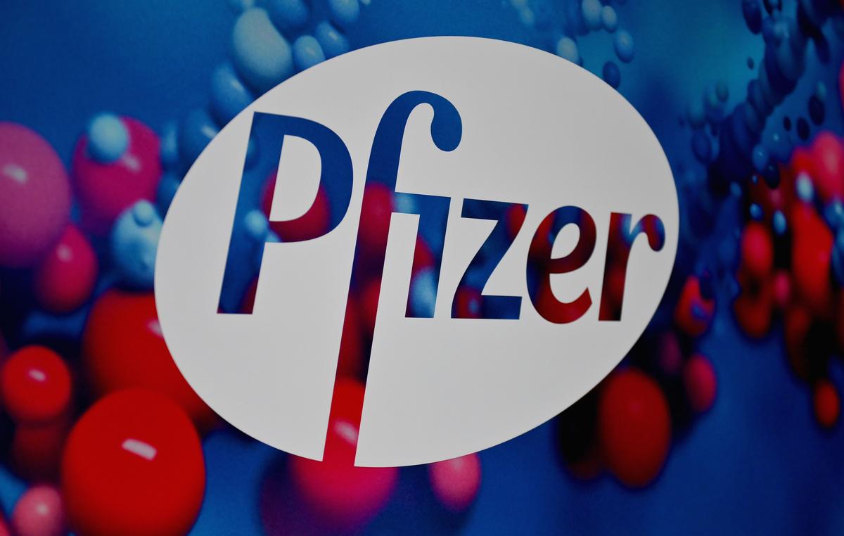 Pfizer Deal Lets Outside Companies Make Drugmaker’s COVID-19 Pill