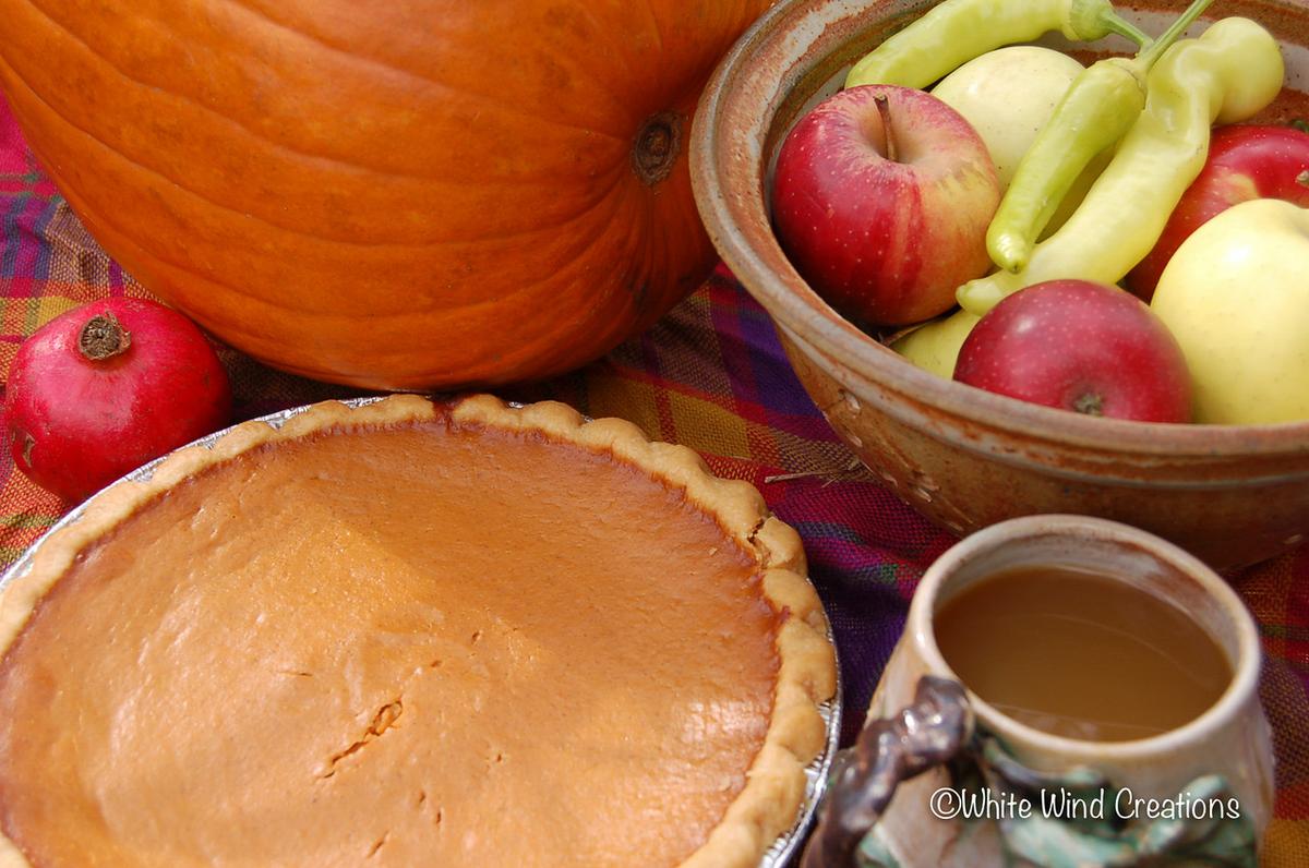 The Stories Behind the Traditional Hymns of Thanksgiving