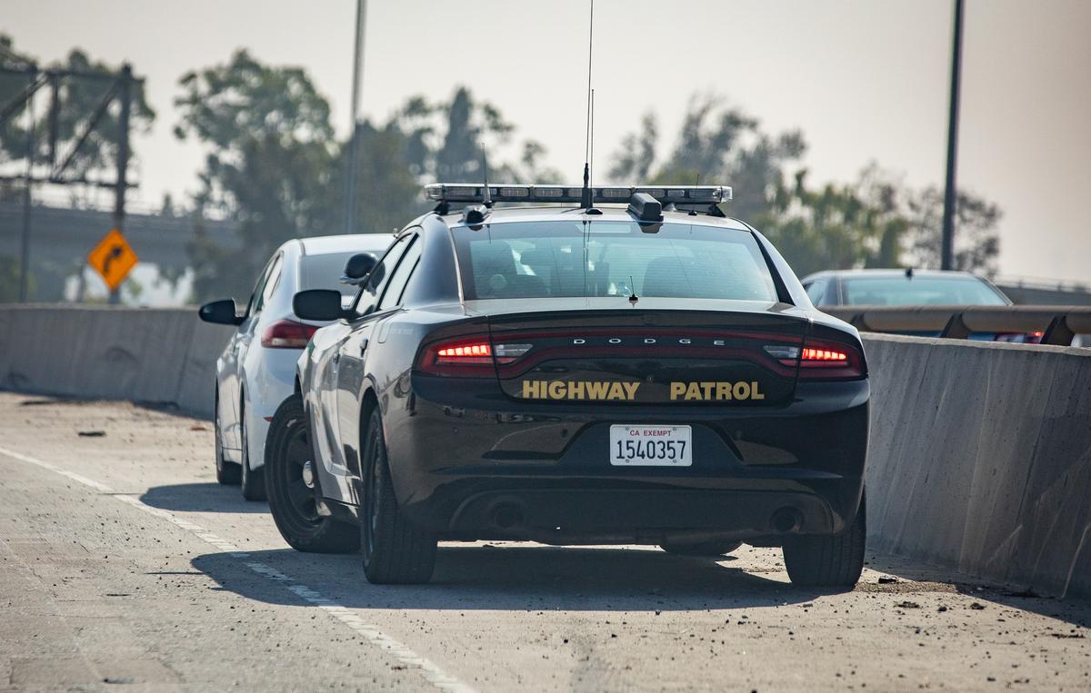 2 Men Wounded in Shooting on 10 Freeway in Los Angeles