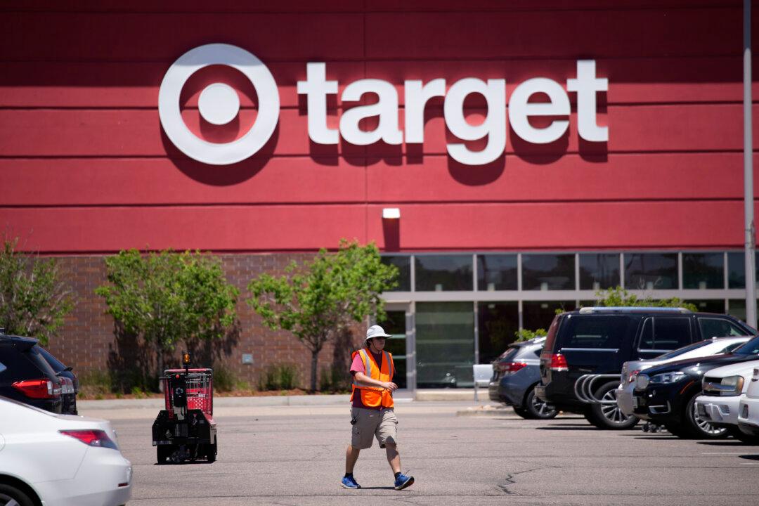 Target Tames Global Supply Backups, Sales Surge 13.2 percent in Q3