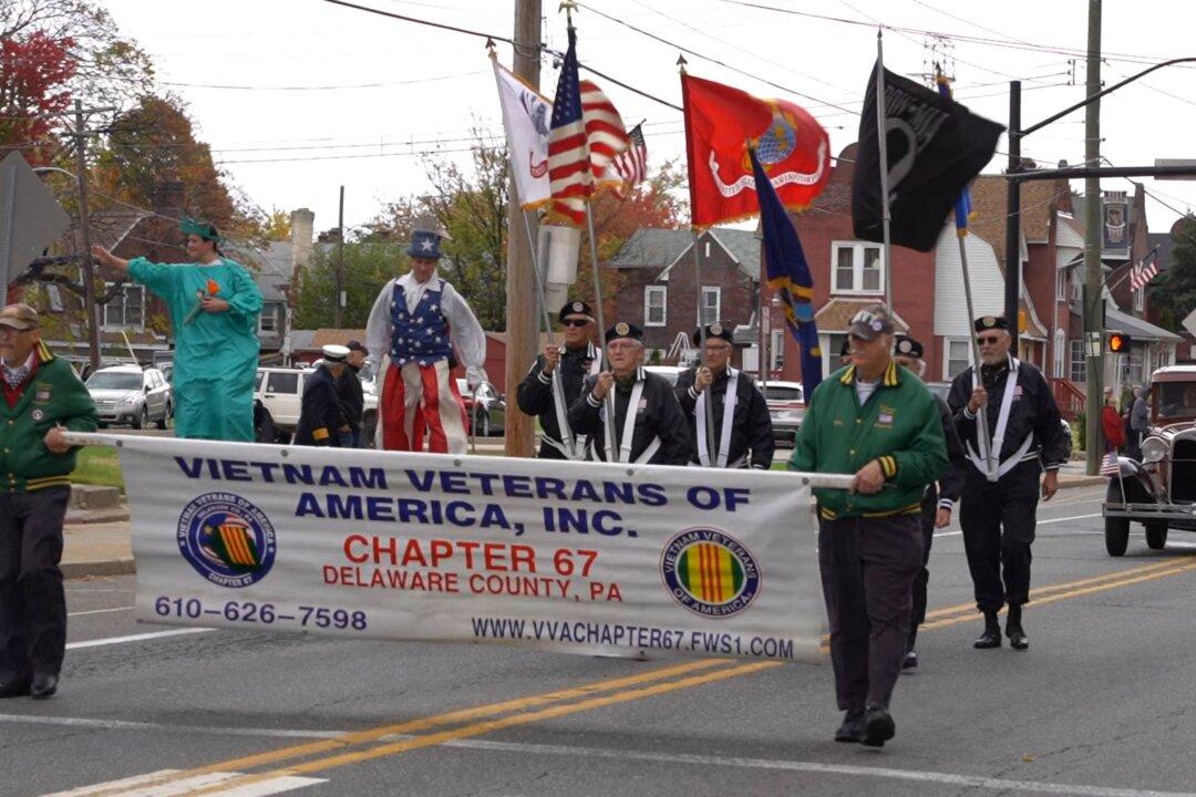 Marcus Hook, Pennsylvania Honors Veterans With Parade