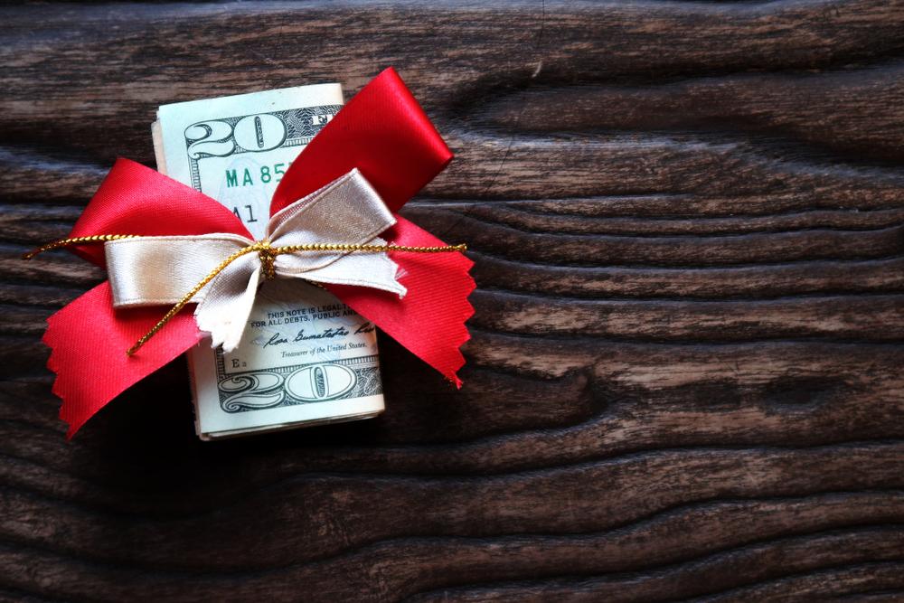 A Mostly Complete Guide to Tipping During the Holiday Season