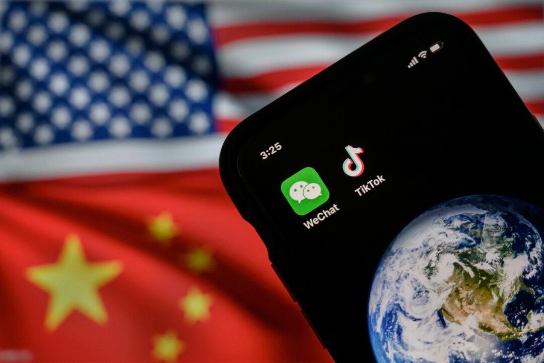 China Exerts Influence in US Through TikTok and WeChat, Expert Says