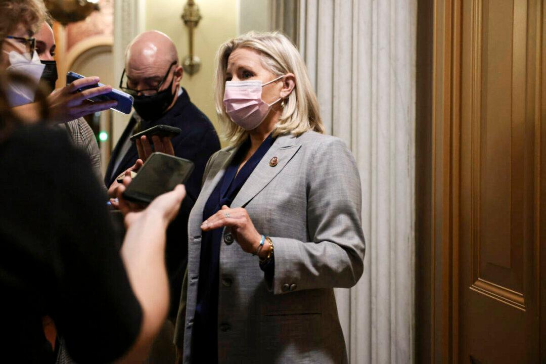 Wyoming Republican Party Votes to Stop Recognizing Cheney as Member